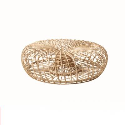 Salon d’extérieur en rotin tissé avec fauteuil et table à thé, ensemble de mobilier de jardin Novah, vue de l’ensemble de la configuration