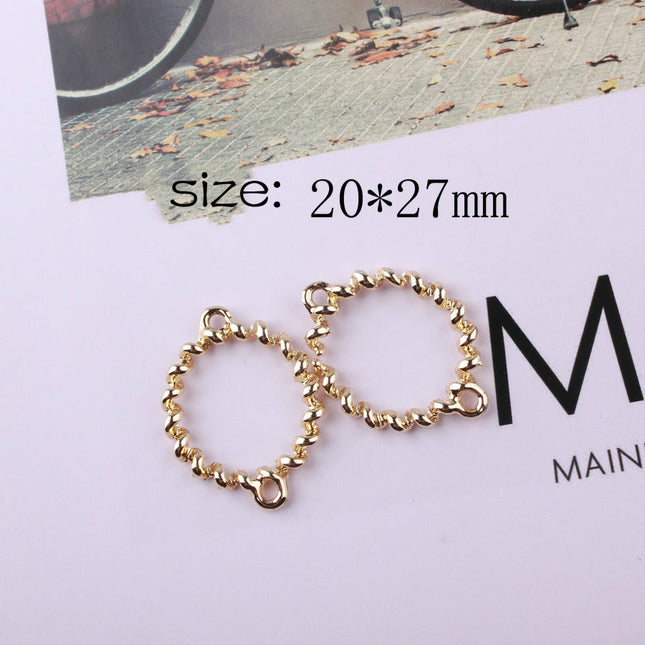 Double hanging twist shape oval pendant