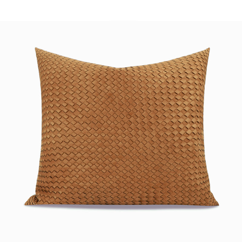 Sac à main en cuir froissé orange et tissé à la main de la marque Novah, élégant et artisanal.