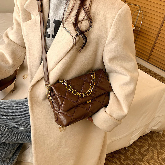 Retro Popular Diamond Embroidery Chain Handbag