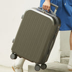 Magic Black / 20 Inches