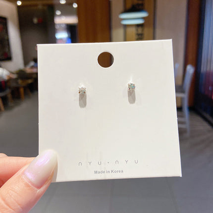 Ins Simple And Small Women's Fashion Sense Temperament Pearl Earrings