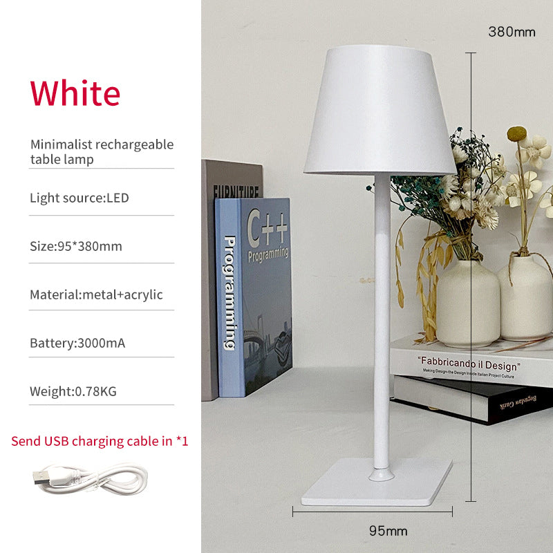 Lampe de bureau LED American Nordic eprolo avec design créatif, protection des yeux, port USB et base en métal pour table de bar.