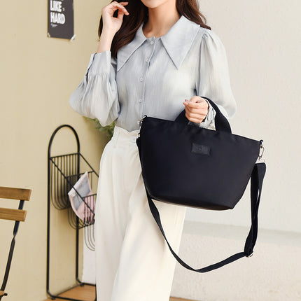 Nylon Large-capacity High-grade Waterproof Simple Shoulder Bag