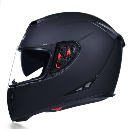Full-face helmets for men and women