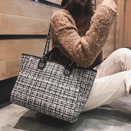 Plaid cloth handbag Fashion big bag Spring and summer new chain shoulder bag tide small fragrance handbag