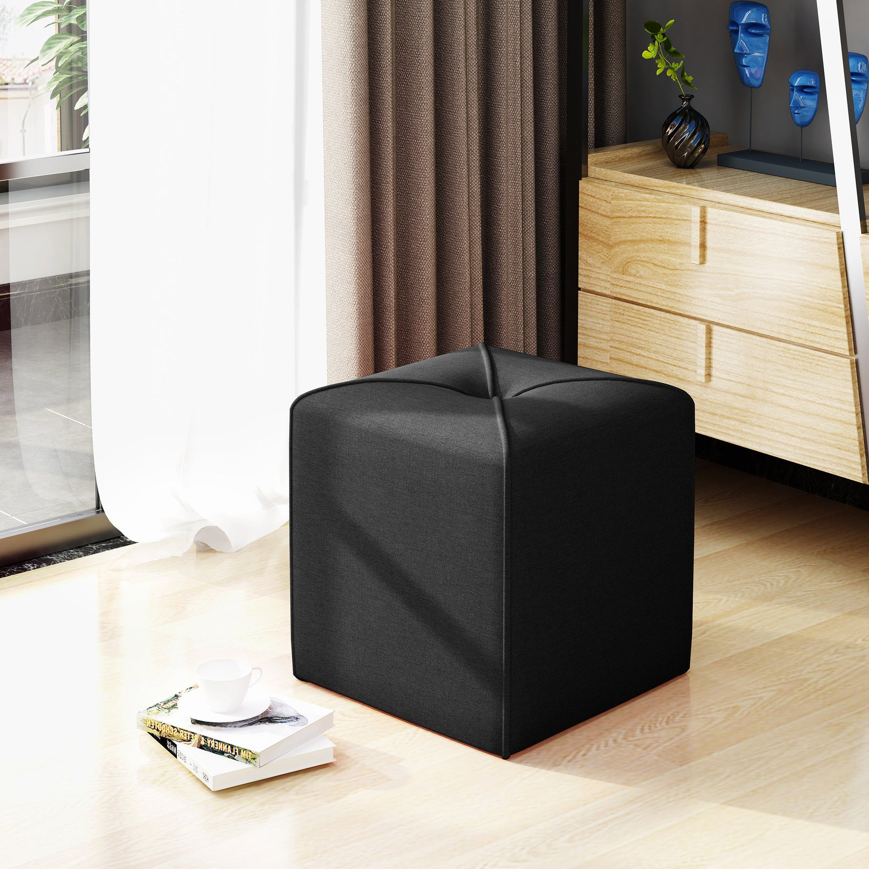 Pouf ottoman eprolo en tissu gris clair, assise rembourrée et pratique pour décoration intérieure et espace détente.
