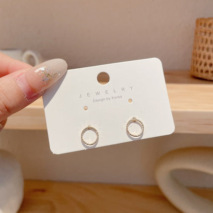 Ins Simple And Small Women's Fashion Sense Temperament Pearl Earrings