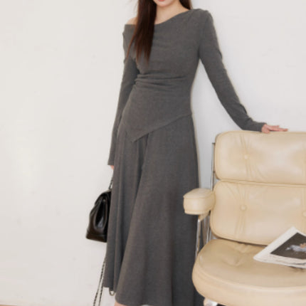 One Shoulder Top, Soft And Sticky Half Skirt, Slimming Pants Set