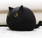 Coussin oreiller pour canapé en forme de chat mignon, poupée animal en peluche, conçu par Novah, pour décoration et confort.