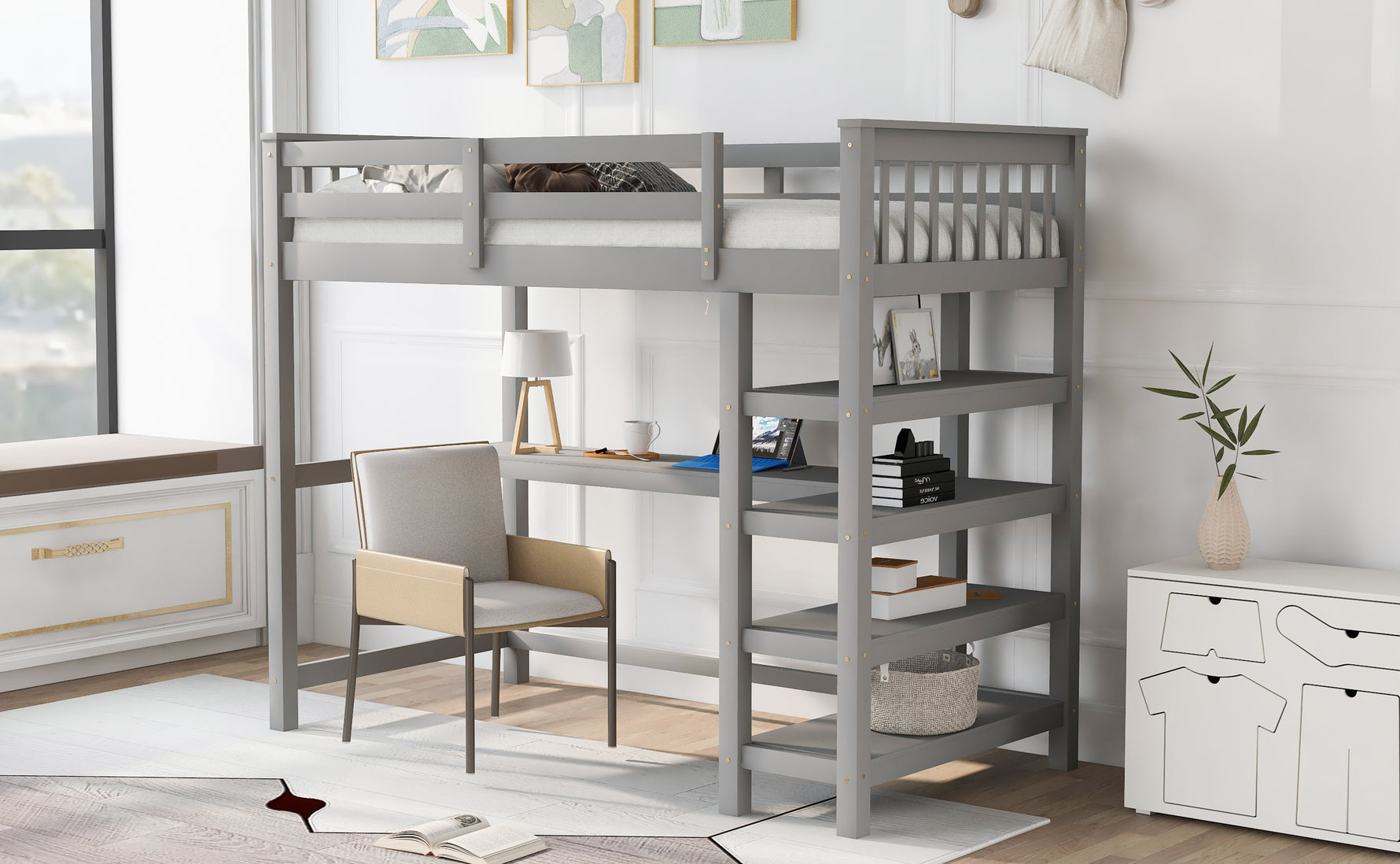 Lit mezzanine double avec rangements, étagères et bureau intégré, gris, par eprolo, vue de l'angle avec espace de travail en dessous.