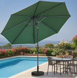 Parasol d'extérieur Novah pour cour, villa ou espace de loisir, offrant une protection solaire élégante en plein air.