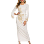 White without headscarf / M