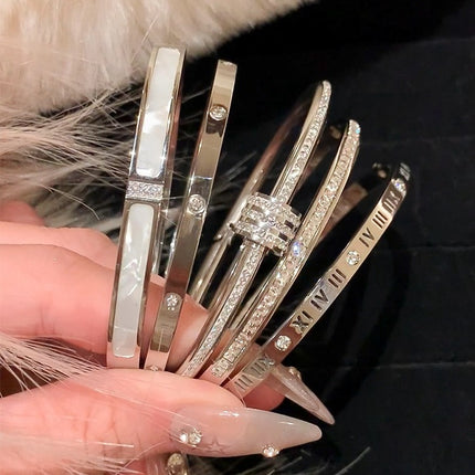 Women's High-grade Diamond Bracelet Silver Titanium Steel Bracelet Wrist Ring