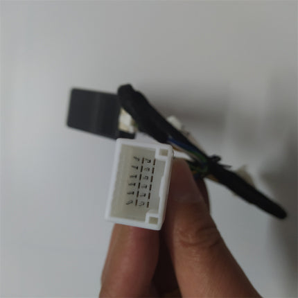 Display Tire Pressure Monitoring Module With No Broken Wires For Insertion