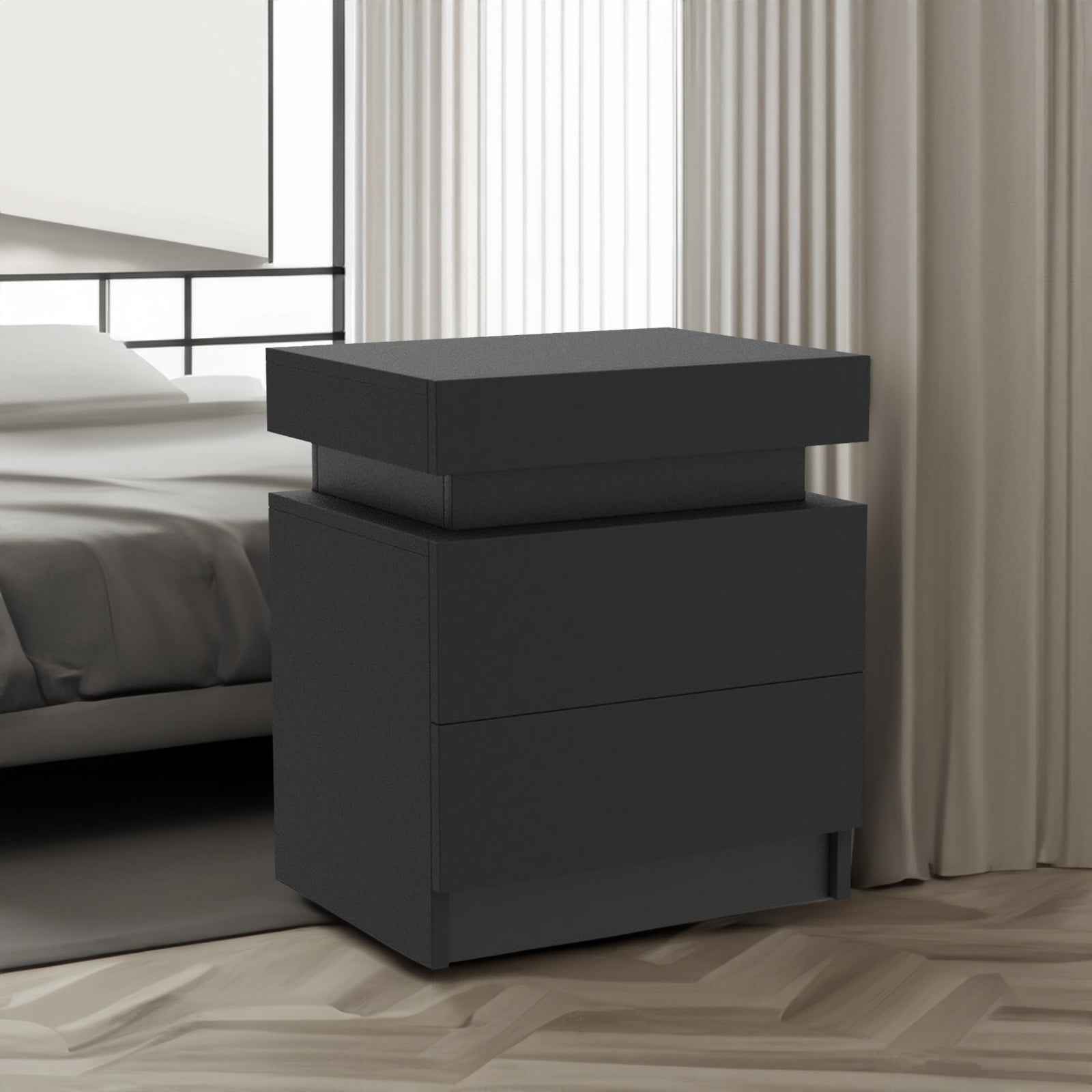 Table de nuit moderne noire à LED de la marque eprolo, avec éclairage intégré et design élégant.