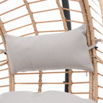 Fauteuil suspendu œuf d'intérieur et extérieur de la marque eprolo, avec coussin confortable pour la détente en plein air ou à la maison.