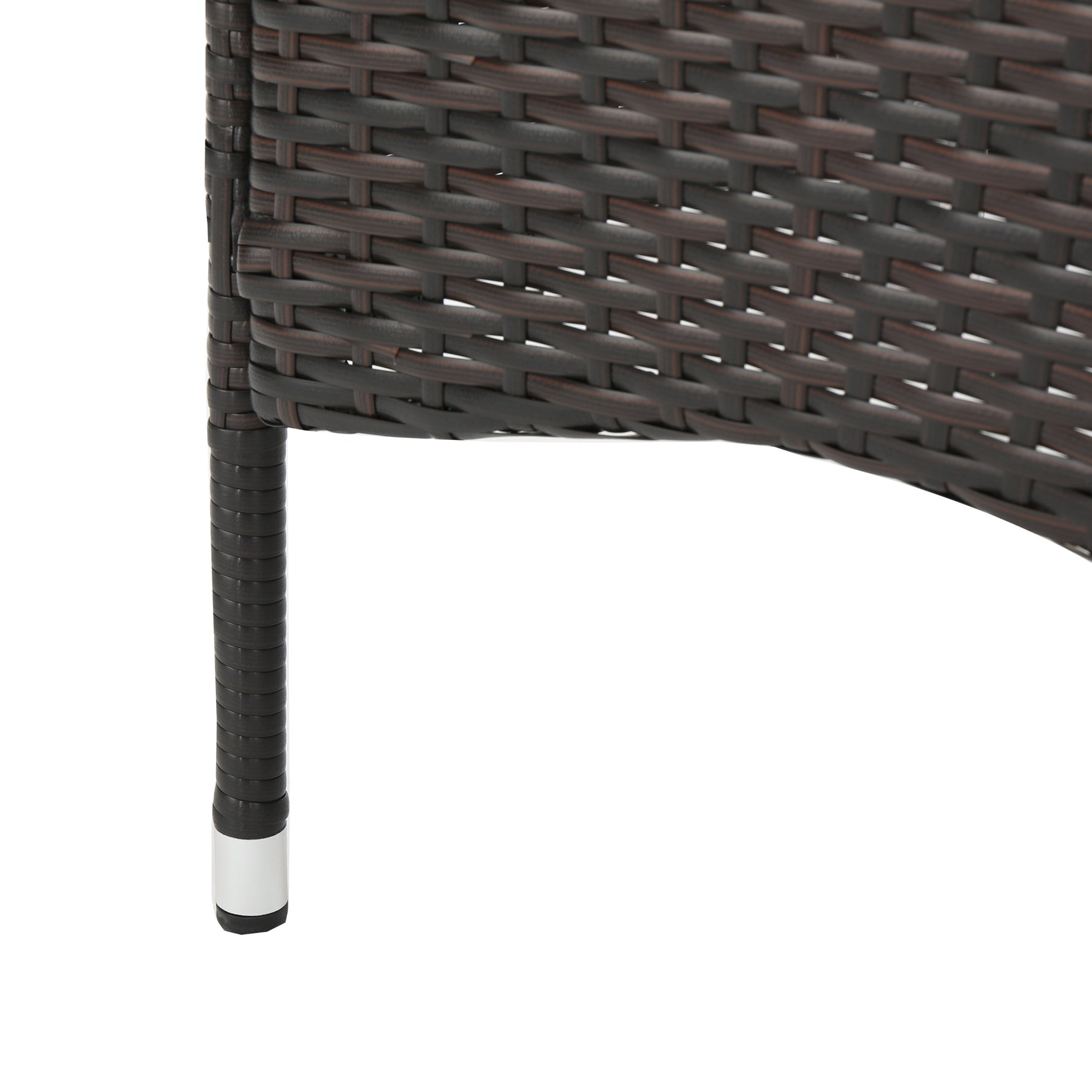 Deux chaises de salle à manger d’extérieur eprolo en rotin multicolore, style extérieur, confortables et élégantes pour jardin ou patio.