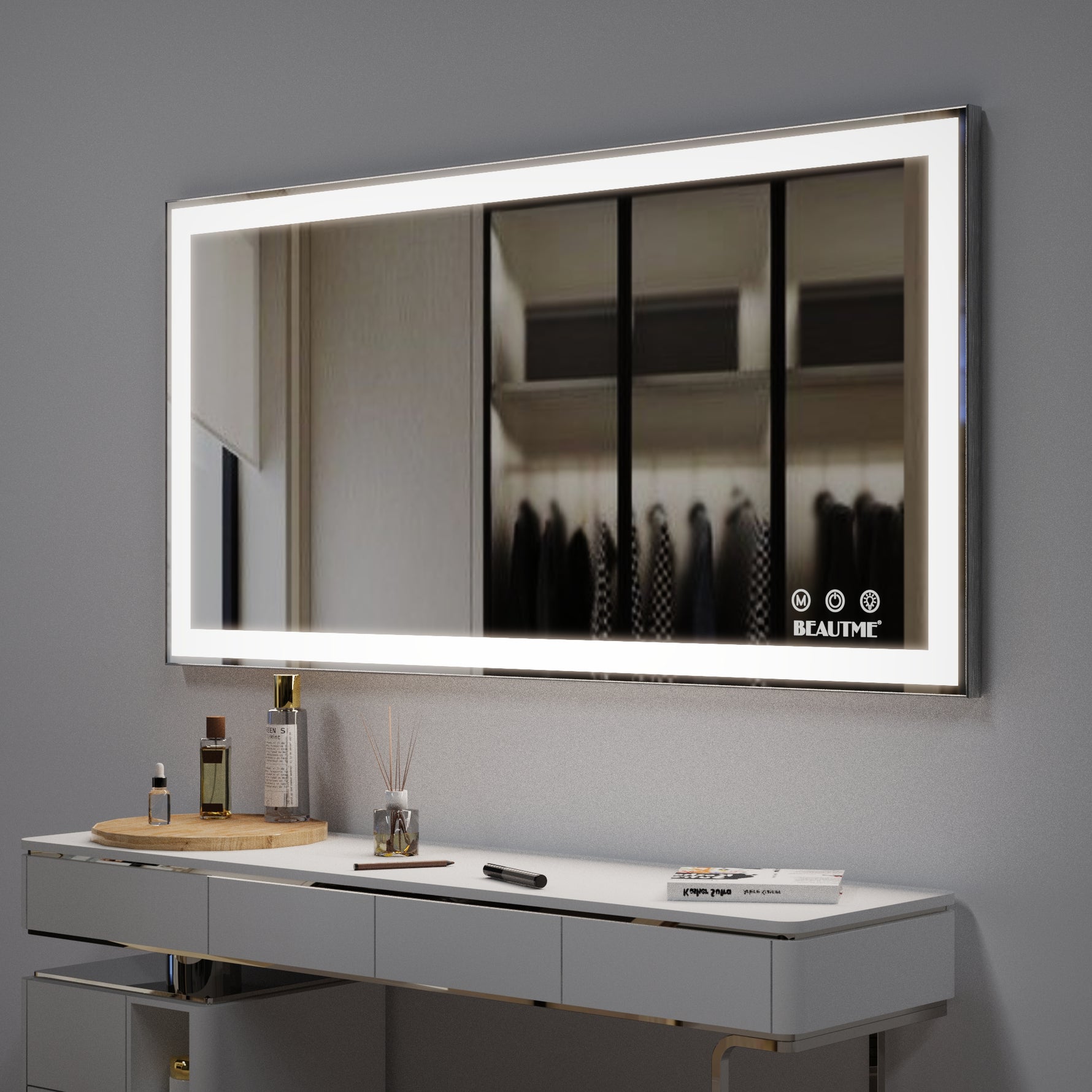 Miroir LED de maquillage pour salle de bain 48x24 pouces de la marque eprolo, éclairage intégré, surface miroir rectangulaire.