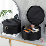 Trousse de maquillage large capacité eprolo avec motif couronne, organisée avec plusieurs compartiments et fermeture zippée.