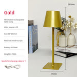 Lampe de table LED eprolo pour hôtel avec design créatif, protection des yeux, port USB et base en métal, pour décoration de bureau.