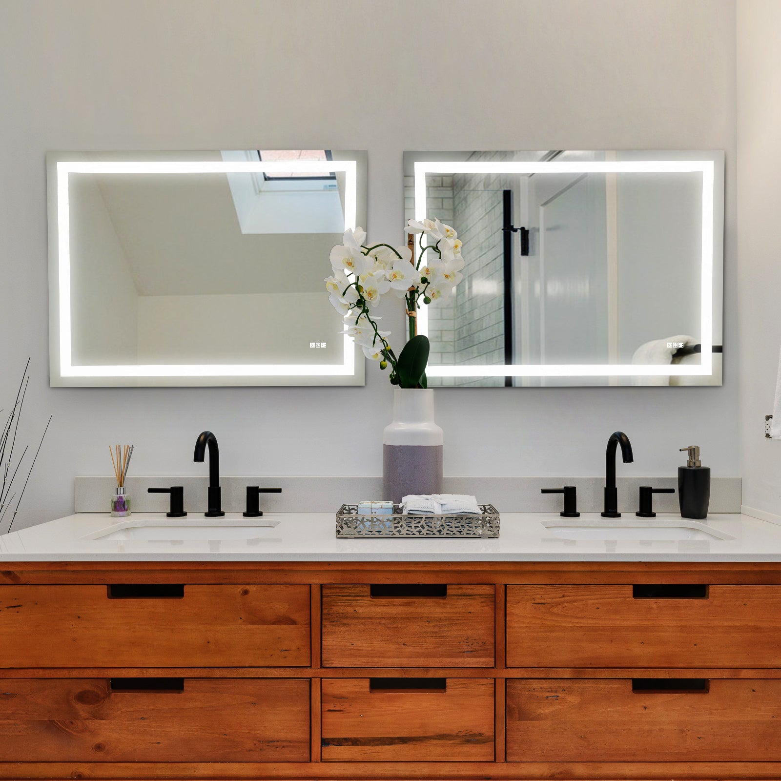 Miroir de salle de bain LED eprolo 48x36 pouces avec éclairage, antibuée et fonction de gradation.