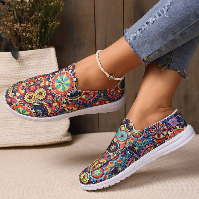 Breathable Slip On Low-top Shoes Female Graffiti Ethnic Style Lazy Canvas
