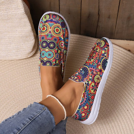 Breathable Slip On Low-top Shoes Female Graffiti Ethnic Style Lazy Canvas