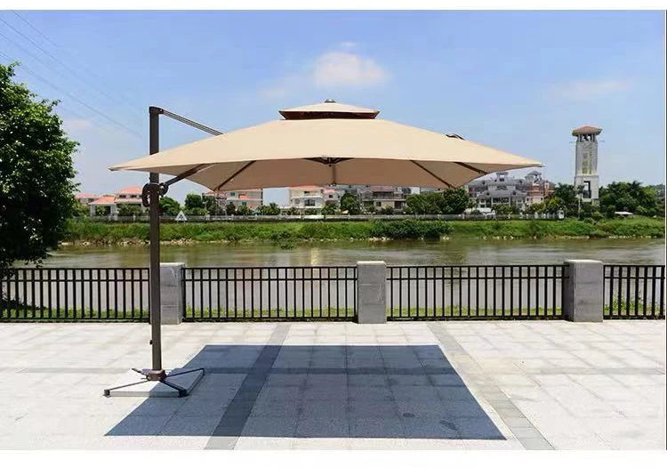Parasol d'extérieur Villa Novah pour balcon, protection solaire avec tissu résistante et cadre en métal élégant.