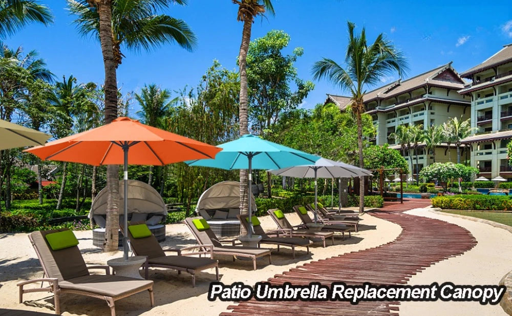 Canopée de parasol de remplacement universelle Novah, tissu résistant pour parapluie extérieur, en coloris neutre.