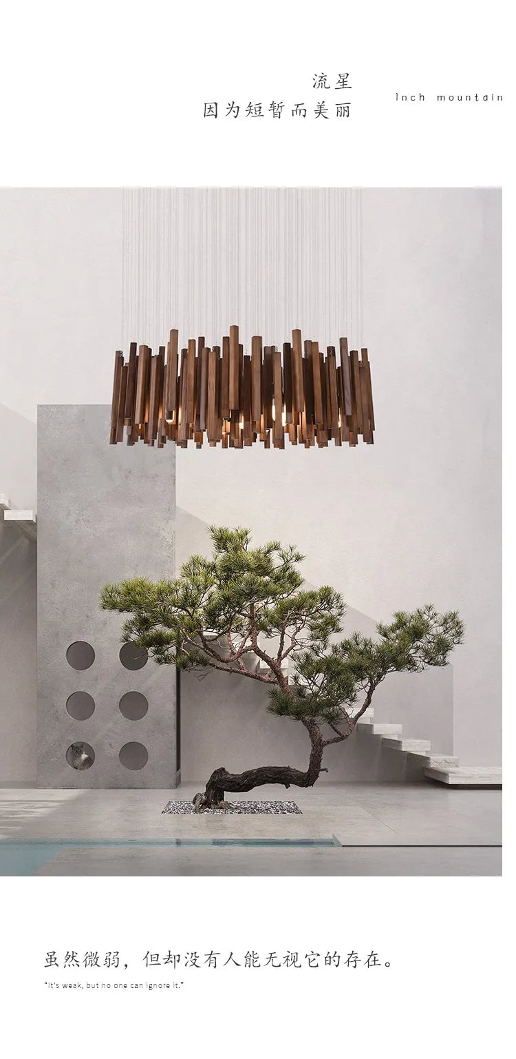 Lustre en bois de style ferme pour restaurant, chandelier rustique Novah avec branches en bois naturel et ambiance chaleureuse.
