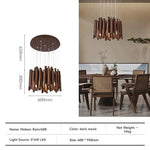 Lustre en bois de ferme pour restaurant, style rustique, fabriqué par Novah, avec plusieurs branches et bougeoirs en bois naturel.