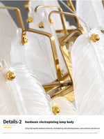 Lustre moderne au plafond de la marque Novah avec design élégant et détails en métal brillant, éclairage intérieur sophistiqué.