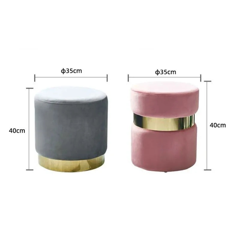 Pouf moderne en tissu de la marque Novah, mobilier Ottoman élégant et confortable pour salon ou espace de détente.