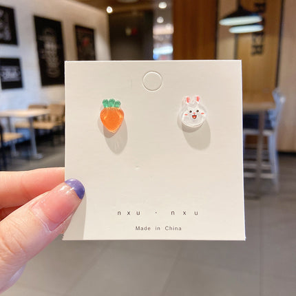 Ins Simple And Small Women's Fashion Sense Temperament Pearl Earrings