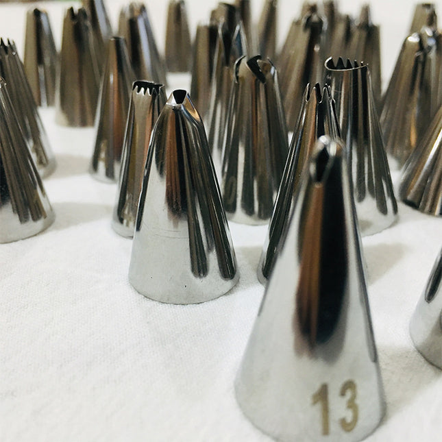 Squeeze Flower Cream Stainless Steel Diy Baking Seamless Puff Piping Nozzle